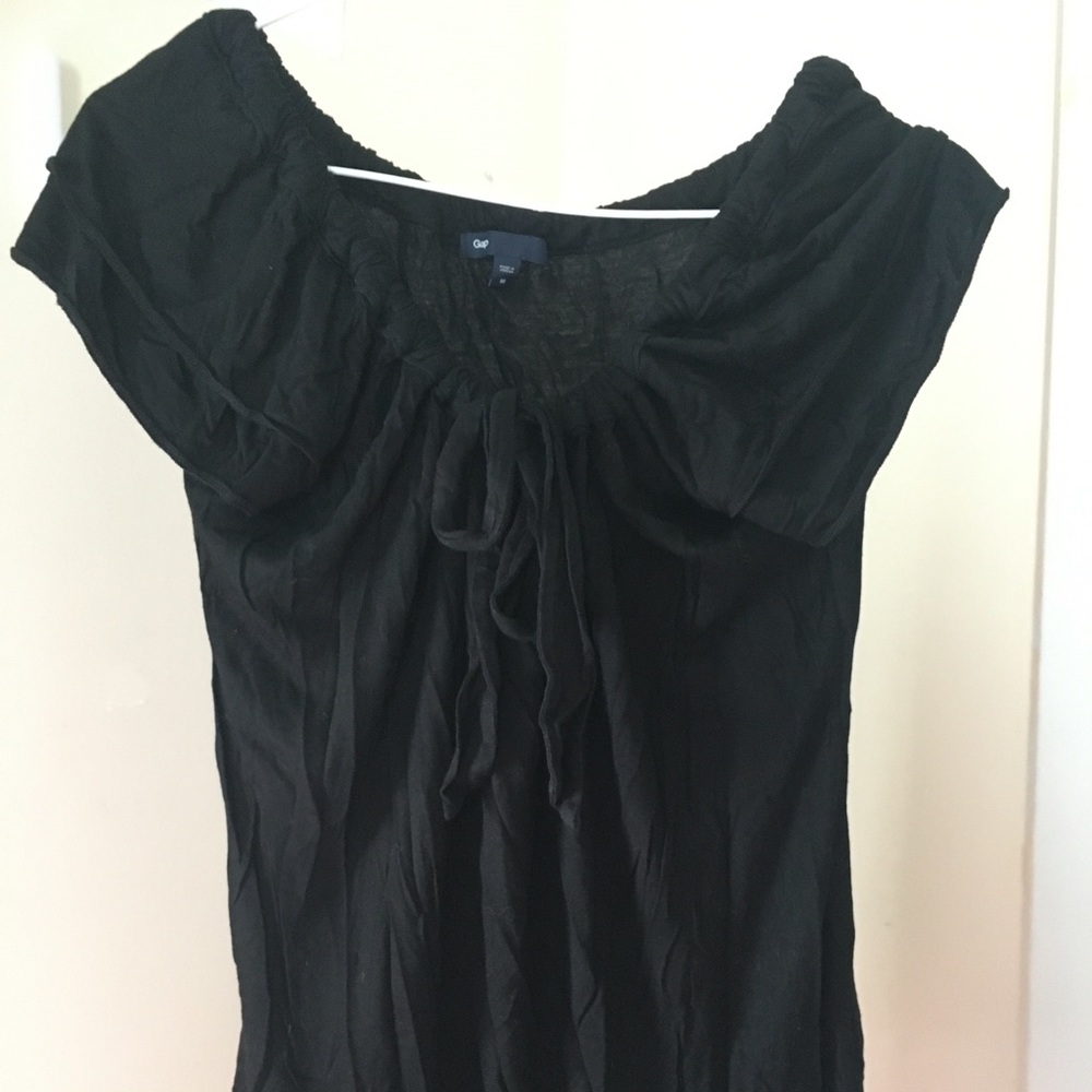 Gap- Black blouse